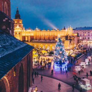 GY_Piazza_Mercato_Cracovia_1171183975_s1k0li