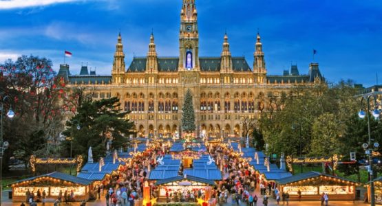 head-SS_Vienna-Municipio-Rathaus-mercatino_851700210_xw8pkg